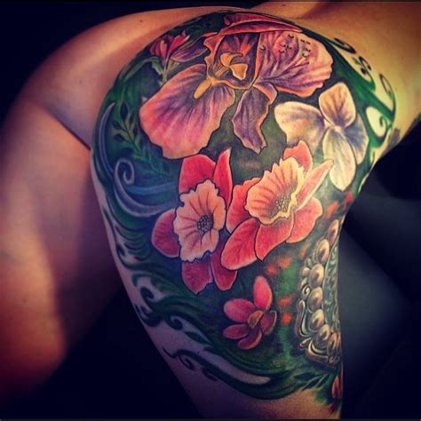 floral butt tattoo|Elegant Flower Tattoo Designs for Buttocks